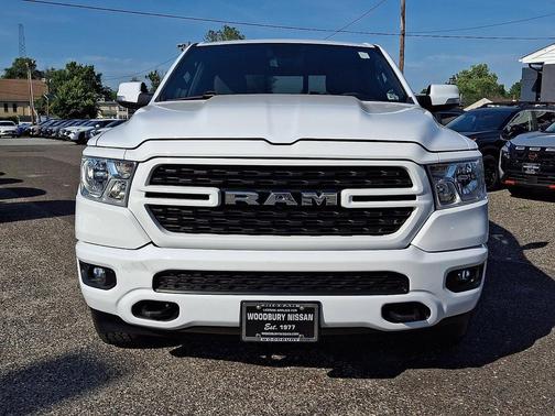 Bright White Clearcoat 2022 RAM 1500 Big Horn/Lone Star