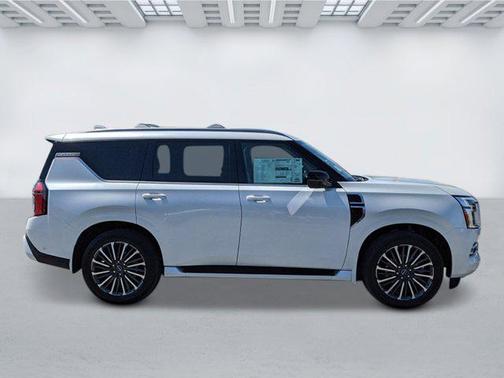 Everest White Pearl Tricoat 2026 Nissan Armada Platinum Reserve