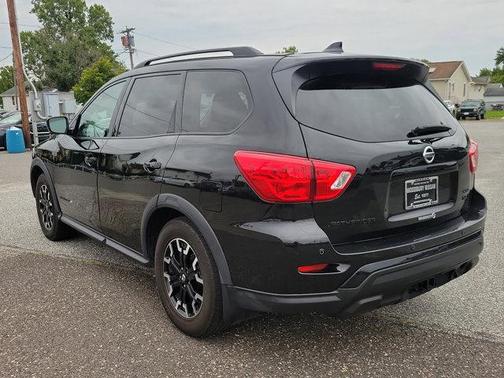 2020 Nissan Pathfinder SL 4WD