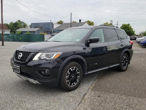 2020 Nissan Pathfinder SL 4WD