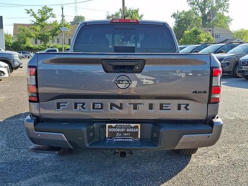 Gun Metallic 2026 Nissan Frontier SV