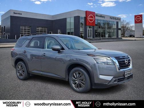 2023 Nissan Pathfinder SV 4WD