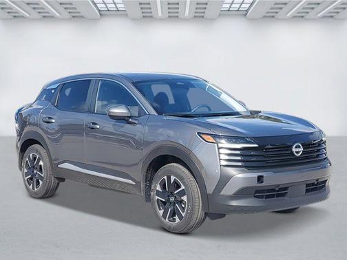 Gun Metallic 2026 Nissan Kicks SV