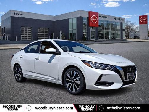 Aspen White Tricoat 2023 Nissan Sentra SV