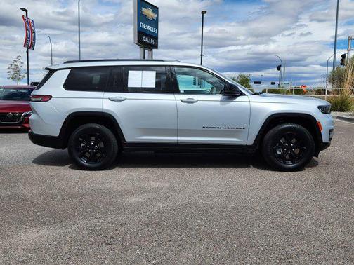 2024 Jeep Grand Cherokee L Altitude