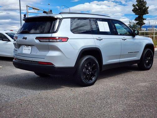 2024 Jeep Grand Cherokee L Altitude