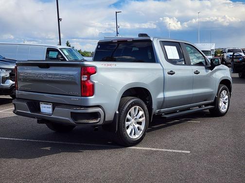 Sterling Gray Metallic 2023 Chevrolet Silverado 1500 Custom