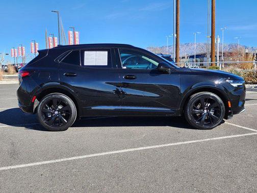 2022 Buick Envision FWD Essence