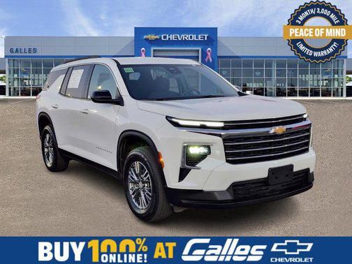 2025 Chevrolet Traverse LT