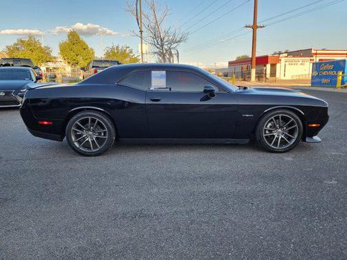 2022 Dodge Challenger R/T