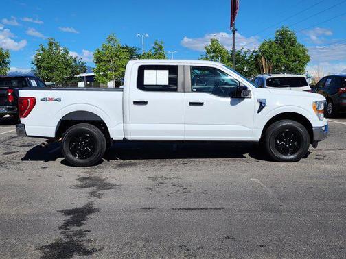 Oxford White 2023 Ford F-150 XLT
