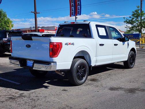 Oxford White 2023 Ford F-150 XLT