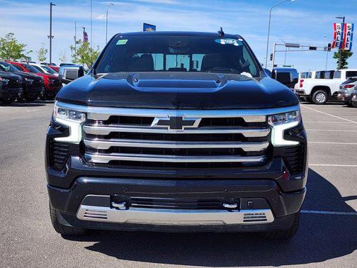 Black 2024 Chevrolet Silverado 1500 High Country