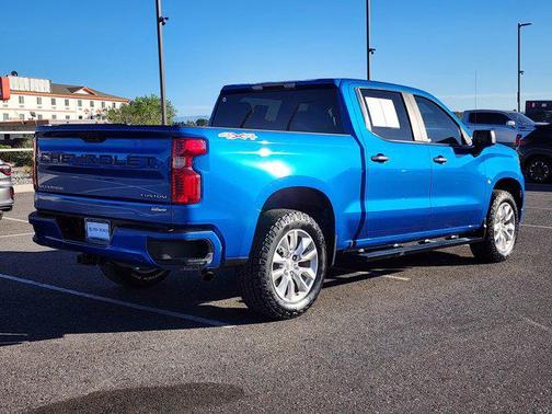 2022 Chevrolet Silverado 1500 Custom