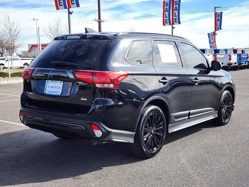 2020 Mitsubishi Outlander SE