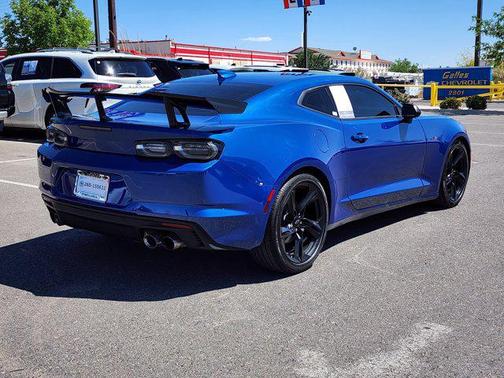 Riverside Blue Metallic 2022 Chevrolet Camaro RWD Coupe LT1