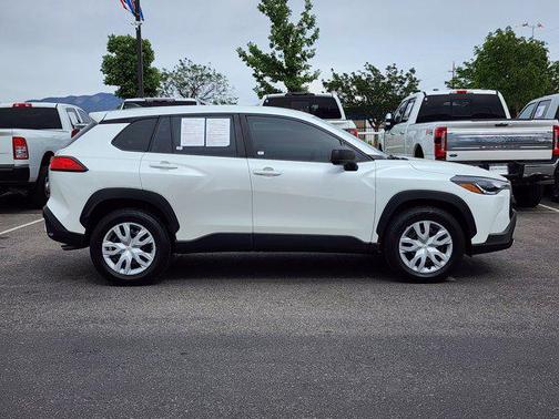 Wind Chill Pearl 2022 Toyota Corolla Cross L