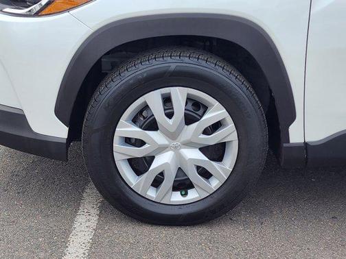 Wind Chill Pearl 2022 Toyota Corolla Cross L