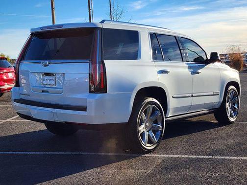2017 Cadillac Escalade Premium Luxury