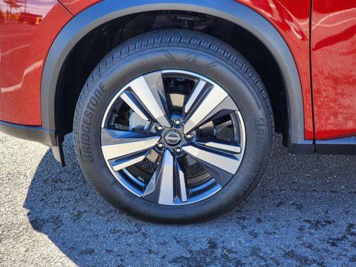 Scarlet Ember Tintcoat 2025 Nissan Rogue SL