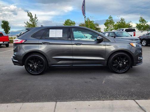 2020 Ford Edge ST