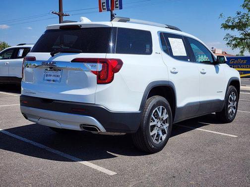 2023 GMC Acadia FWD SLE