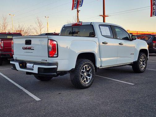 2022 GMC Canyon AT4