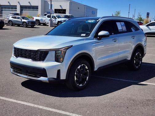 Ivory Silver 2026 Kia Sorento S