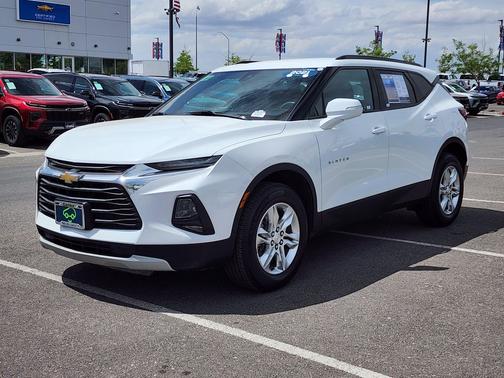 Summit White 2021 Chevrolet Blazer 2LT