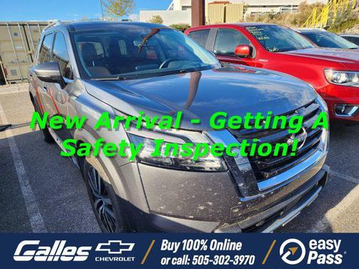 2023 Nissan Pathfinder Platinum 4WD