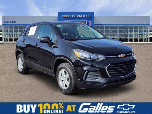 Mosaic Black Metallic 2021 Chevrolet Trax LS