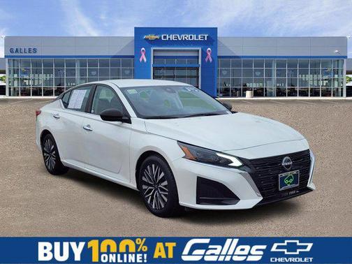 Pearl White Tricoat 2024 Nissan Altima 2.5 SV