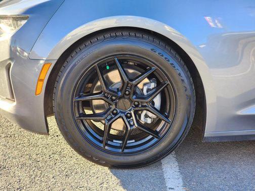 2021 Chevrolet Camaro 1LS