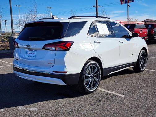 2023 Chevrolet Equinox FWD RS