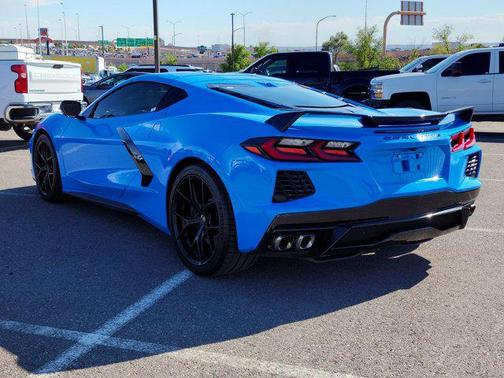 2022 Chevrolet Corvette Stingray w/3LT