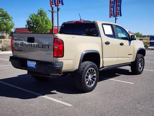 Sand Dune Metallic 2022 Chevrolet Colorado ZR2