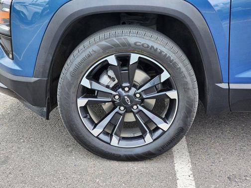 Lakeshore Blue Metallic 2025 Chevrolet Equinox AWD RS