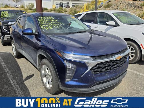 Blue Glow Metallic 2024 Chevrolet Trax LS