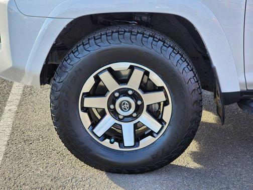 2020 Toyota 4Runner SR5 Premium