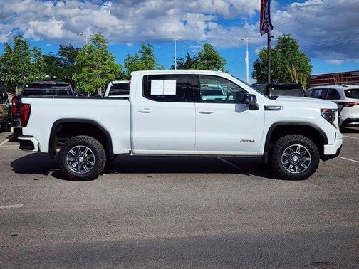 Summit White 2025 GMC Sierra 1500 AT4
