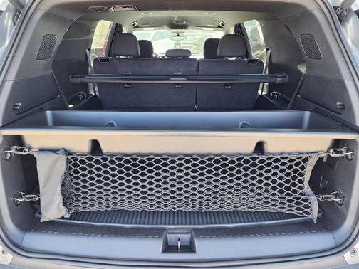Sterling Gray Metallic 2026 Chevrolet Traverse LT