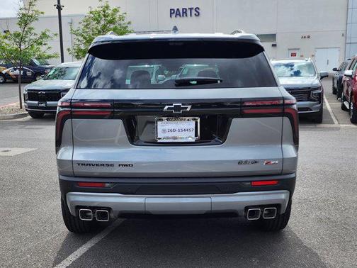Sterling Gray Metallic 2026 Chevrolet Traverse AWD Z71