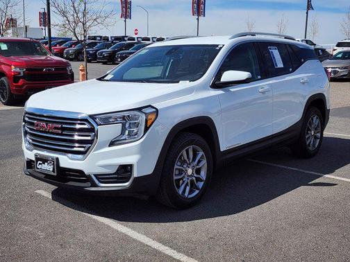 Summit White 2024 GMC Terrain SLT