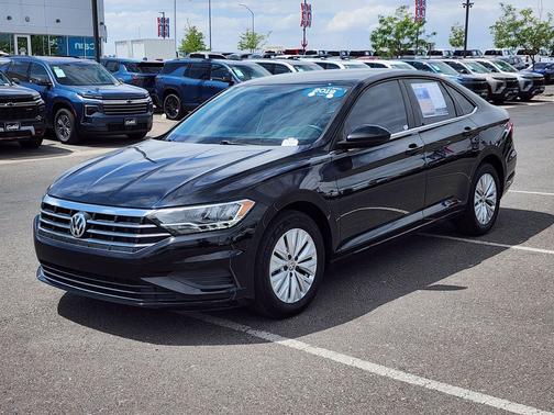Black Uni 2019 Volkswagen Jetta 1.4T S