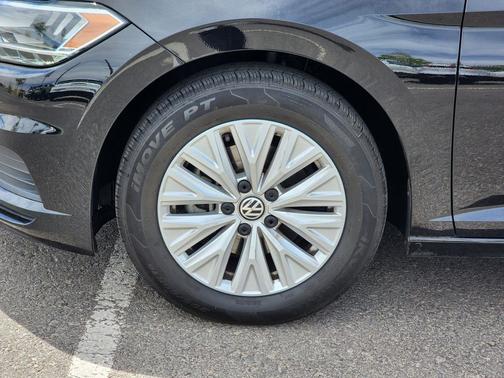 Black Uni 2019 Volkswagen Jetta 1.4T S
