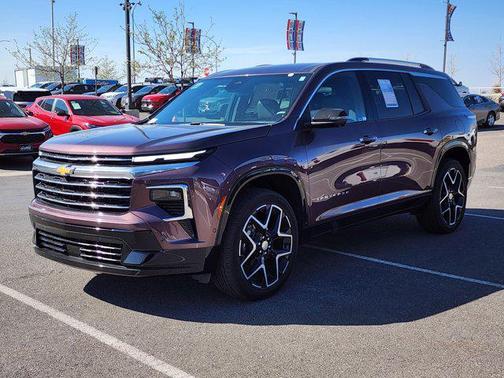 Stardust Metallic 2025 Chevrolet Traverse High Country