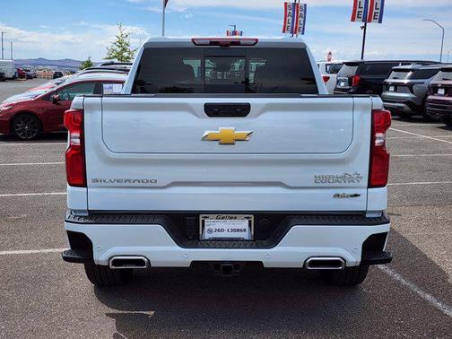 Polar White Tricoat 2026 Chevrolet Silverado 1500 High Country