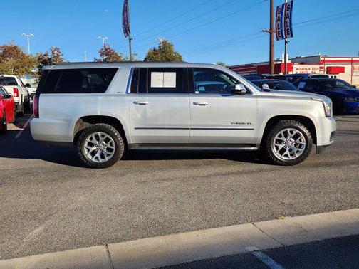 2018 GMC Yukon XL SLT