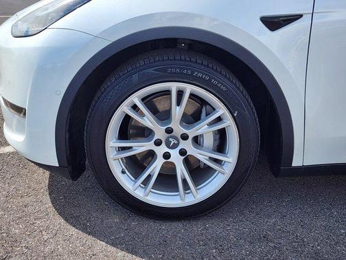 2020 Tesla Model Y Long Range Dual Motor All-Wheel Drive
