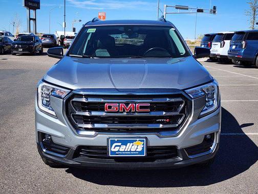 Sterling Metallic 2024 GMC Terrain AWD AT4